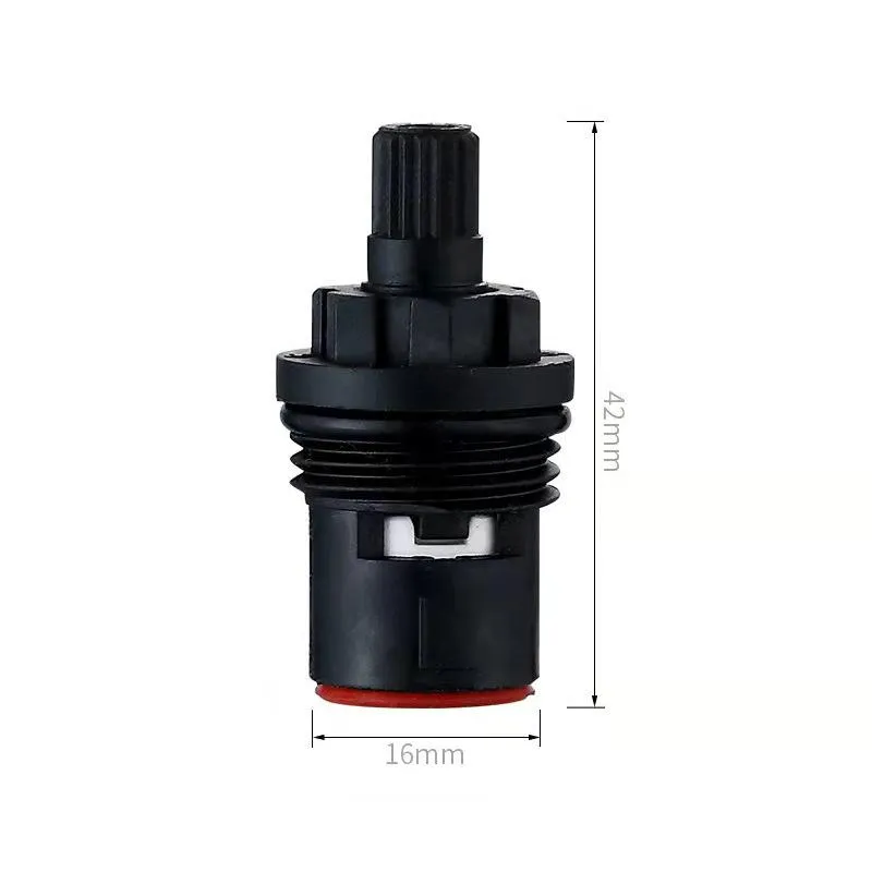 Картридж для смесителя с быстрым открыванием 1/2, изготовлен из латунного рычага и пластиковой керамики.