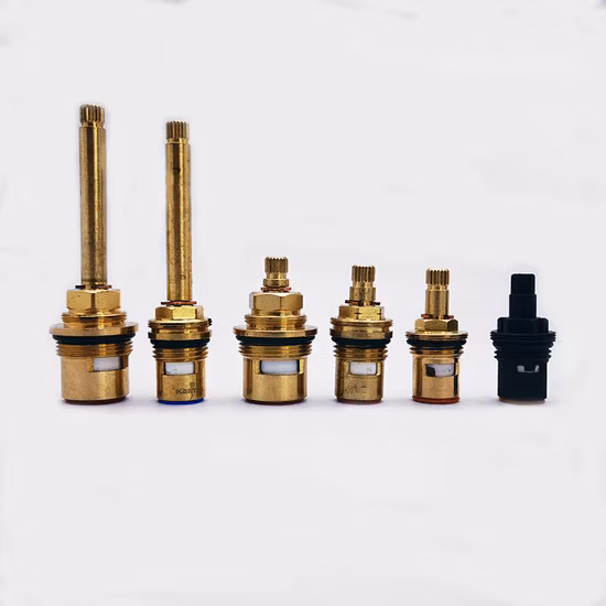 Картридж для смесителя с быстрым открыванием 1/2, изготовлен из латунного рычага и пластиковой керамики.